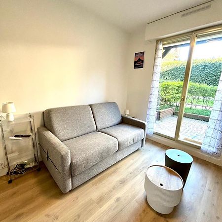 Studio En Rez De Jardin Deauville Centre Et Plage Dış mekan fotoğraf